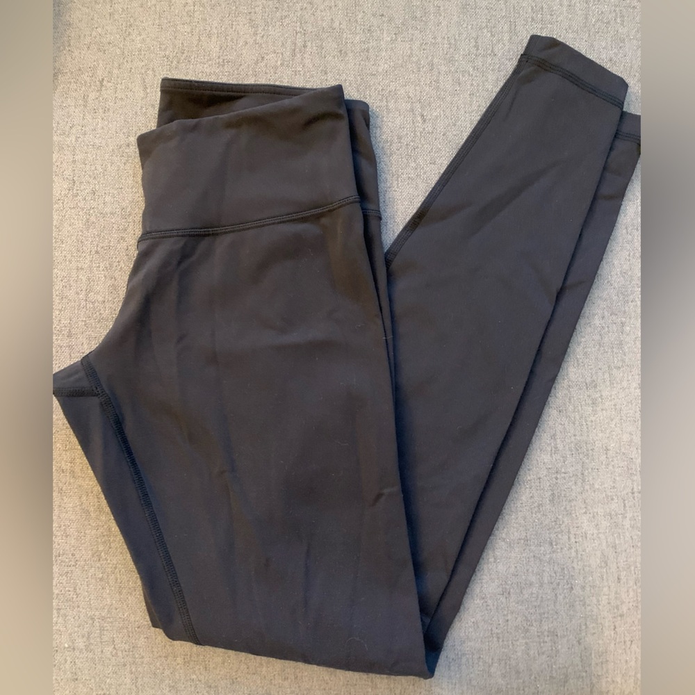 Lululemon black leggings